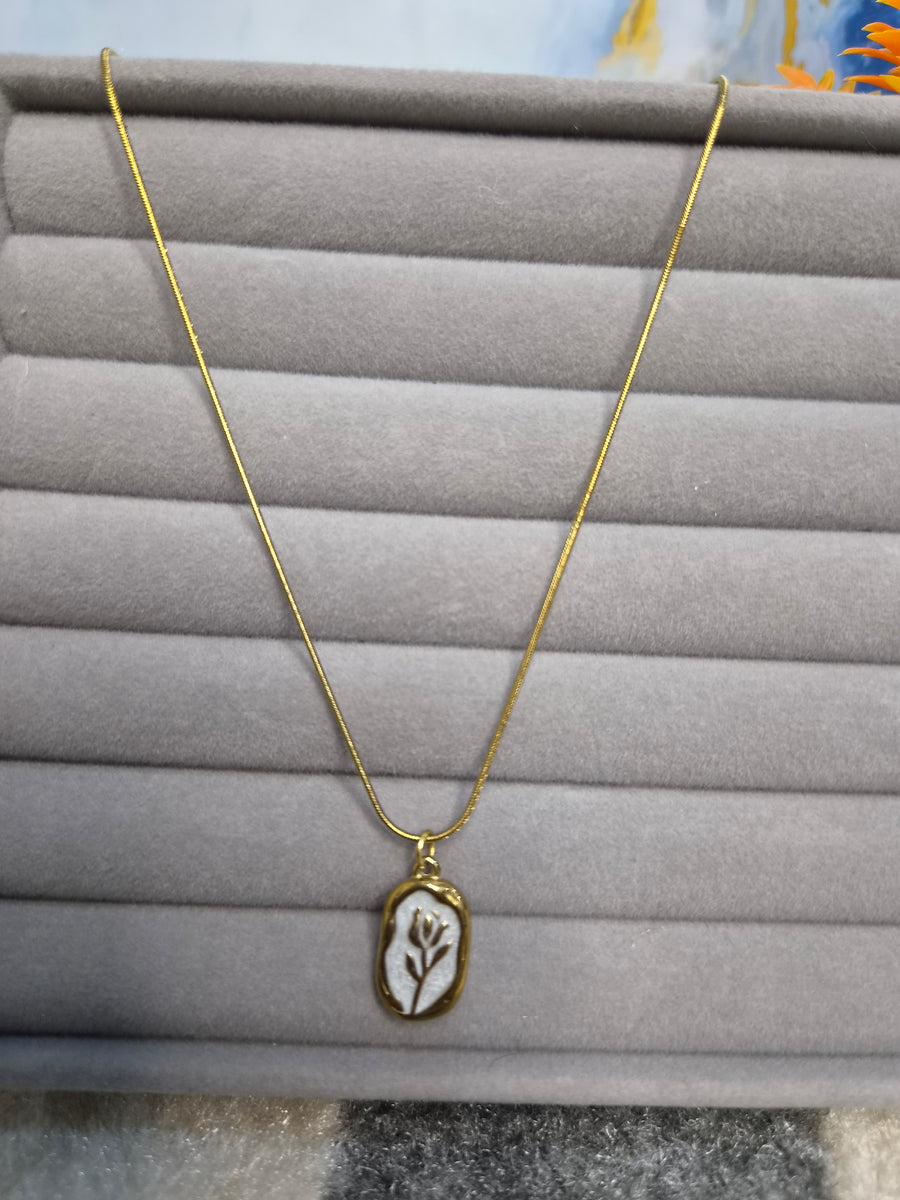 Tulip Pendant Necklace