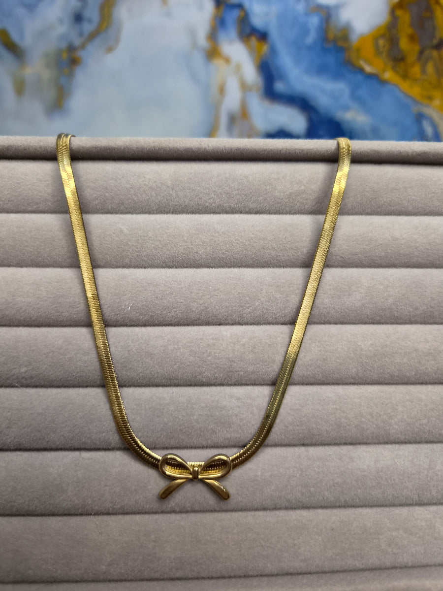 Golden Bow Necklace