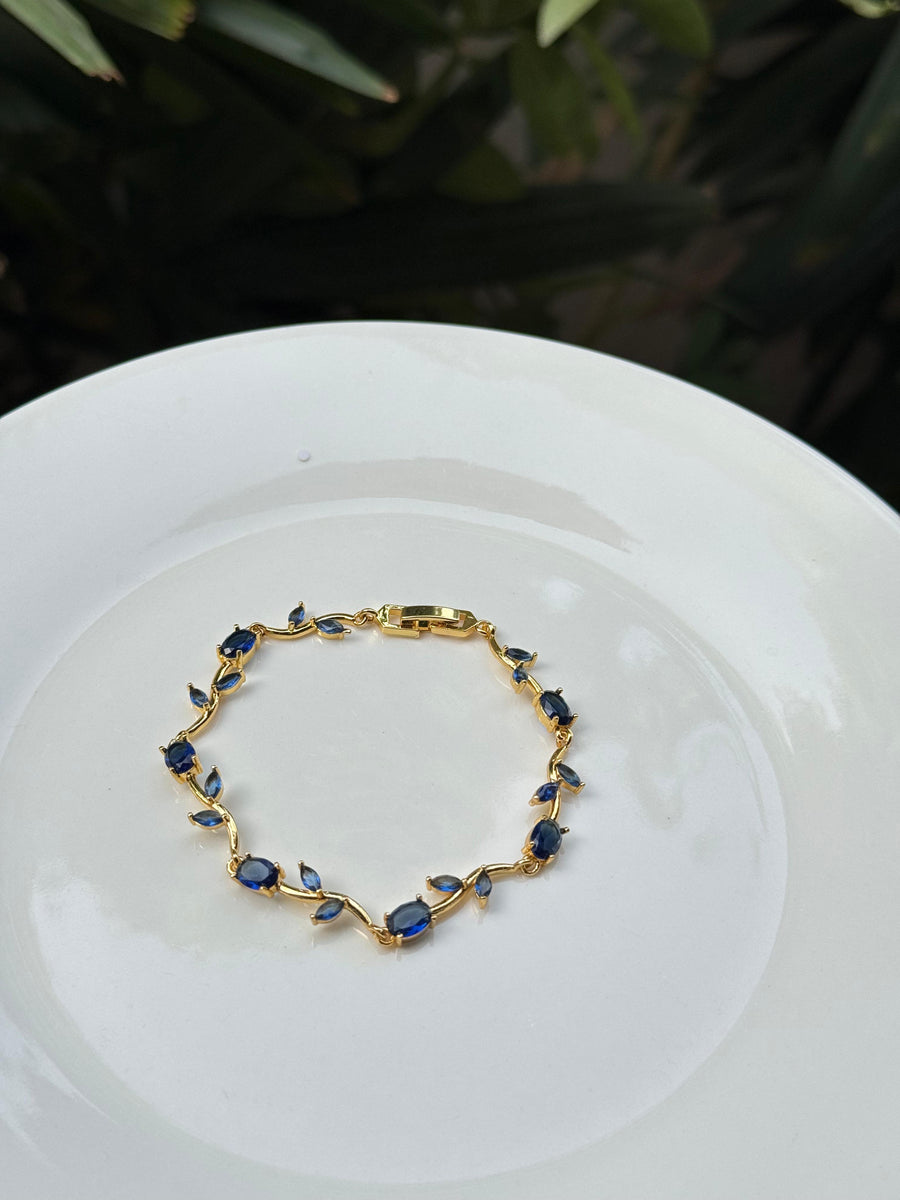 Blue tulip Bracelet