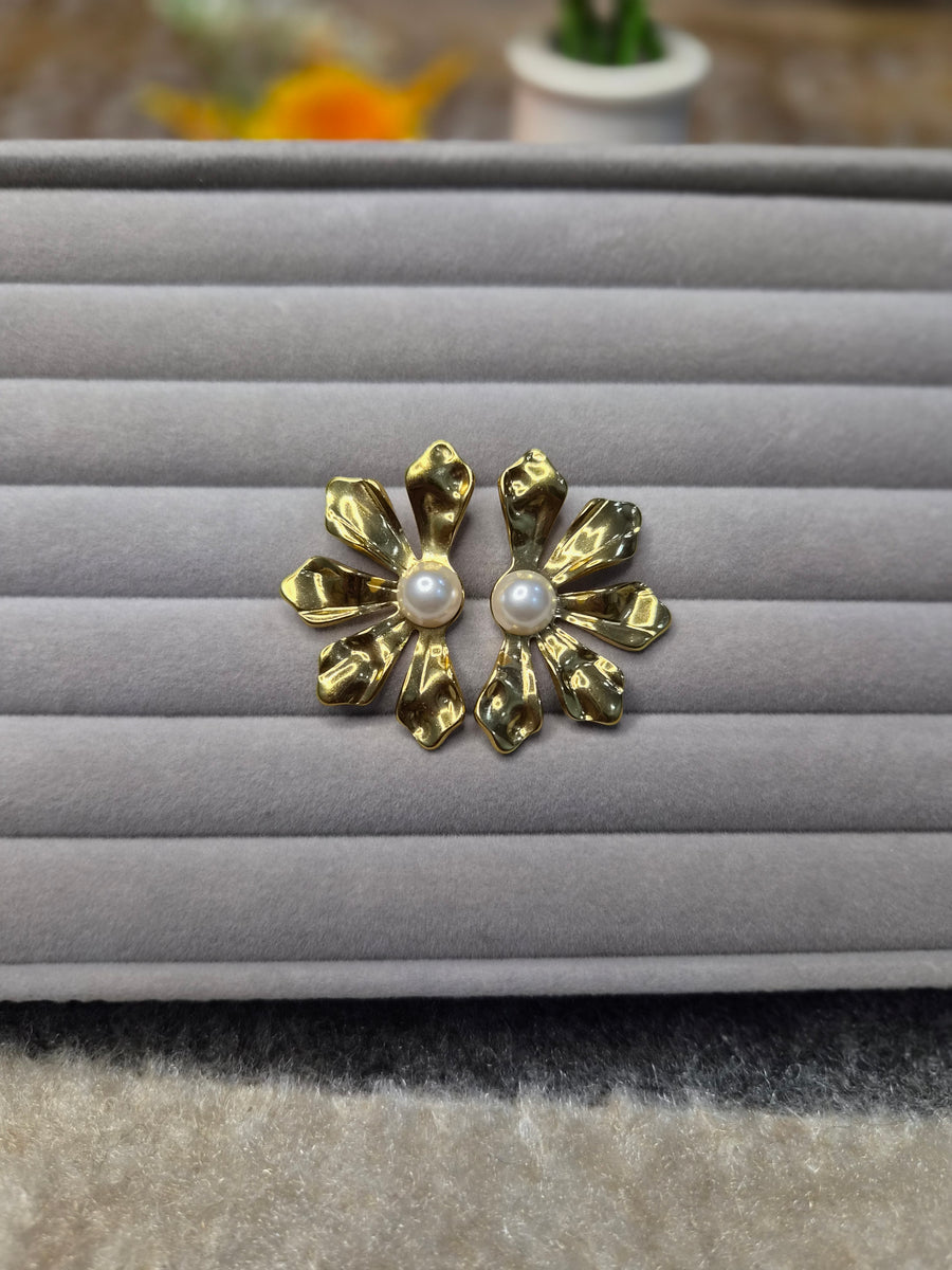 Pearl Flower Earrings