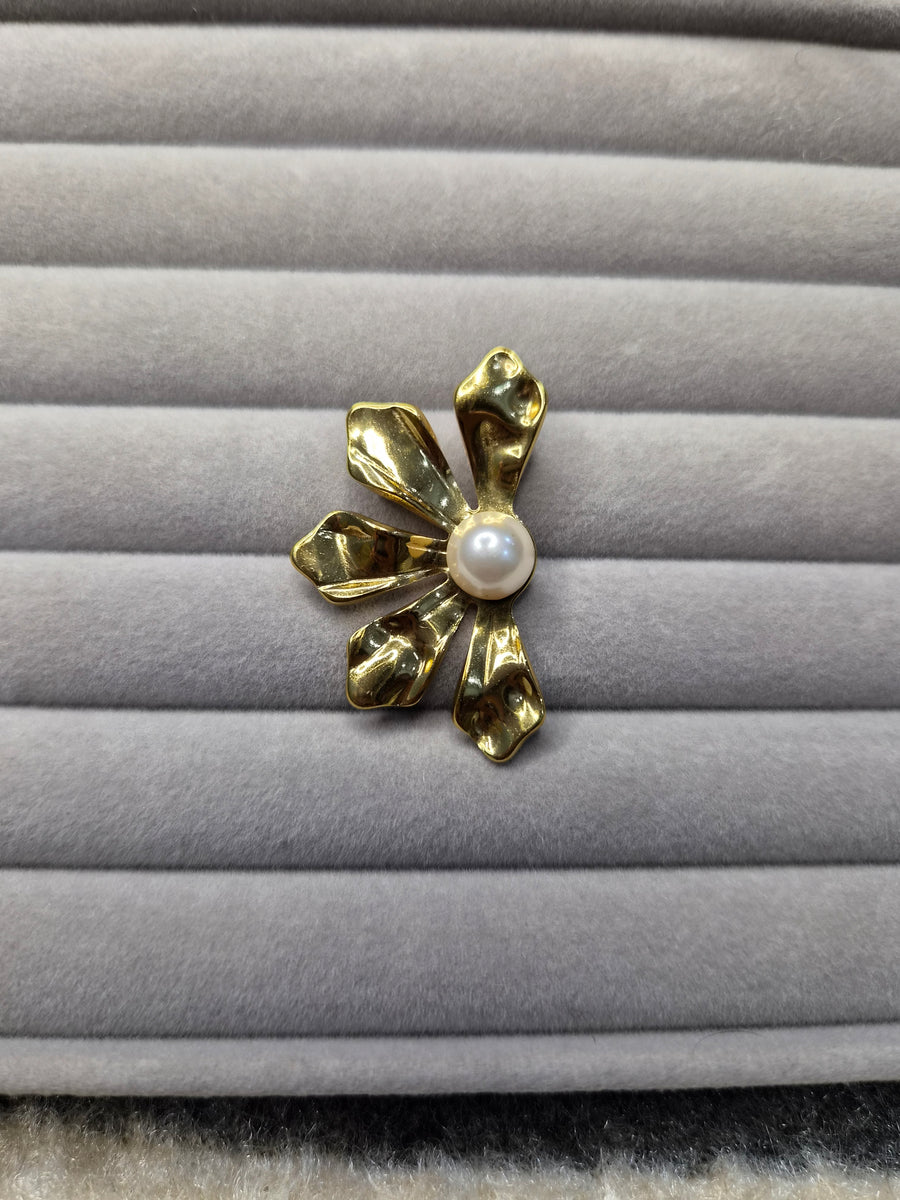 Pearl Flower Earrings