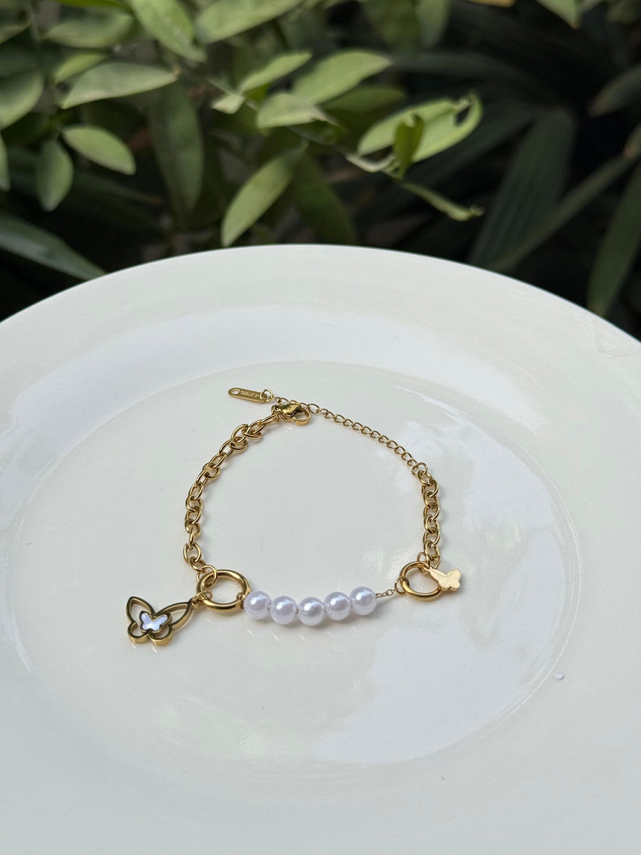 Butterfly Pearl Bracelet